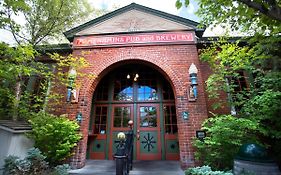 Mcmenamins Old St. Francis School